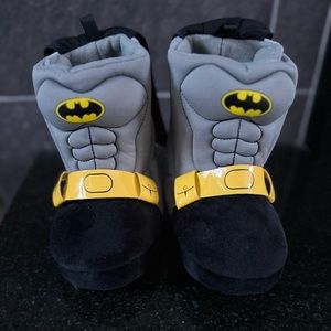 Toddler “Bat Man “ Slippers Size 5/6
